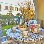 Villaggio Lia-gemini Апартаменти *